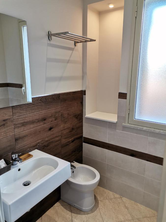 Le Metro Bed & Breakfast Carini Bagian luar foto
