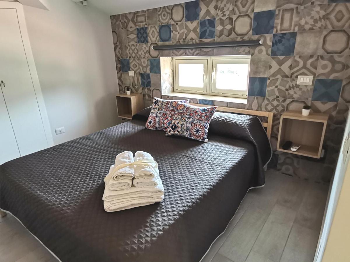 Le Metro Bed & Breakfast Carini Bagian luar foto