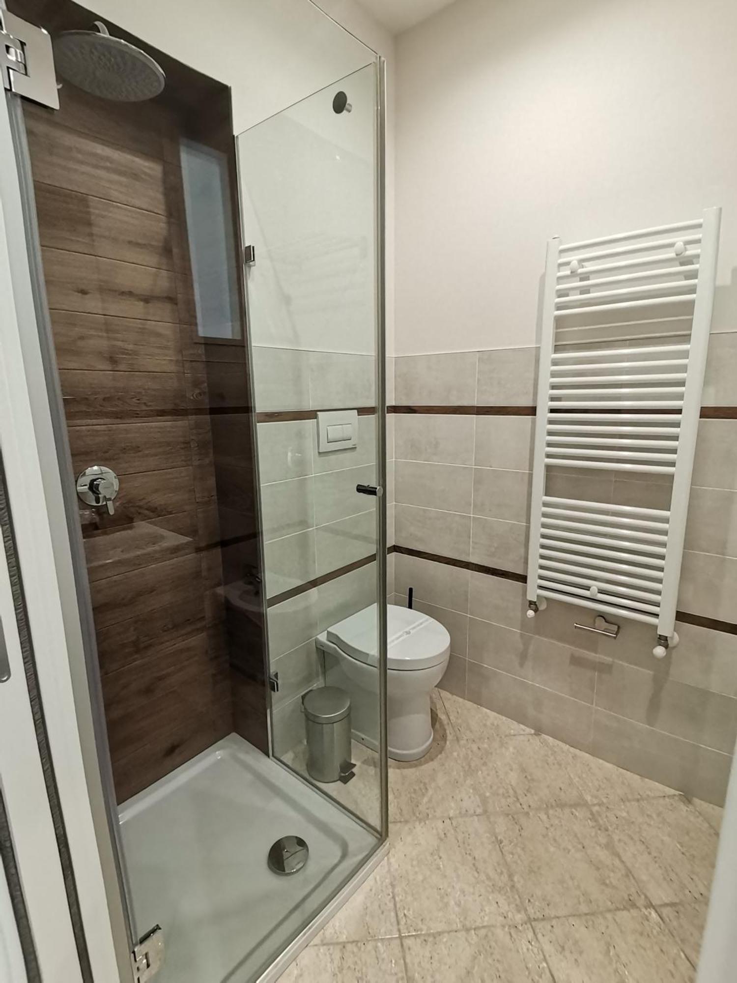 Le Metro Bed & Breakfast Carini Ruang foto